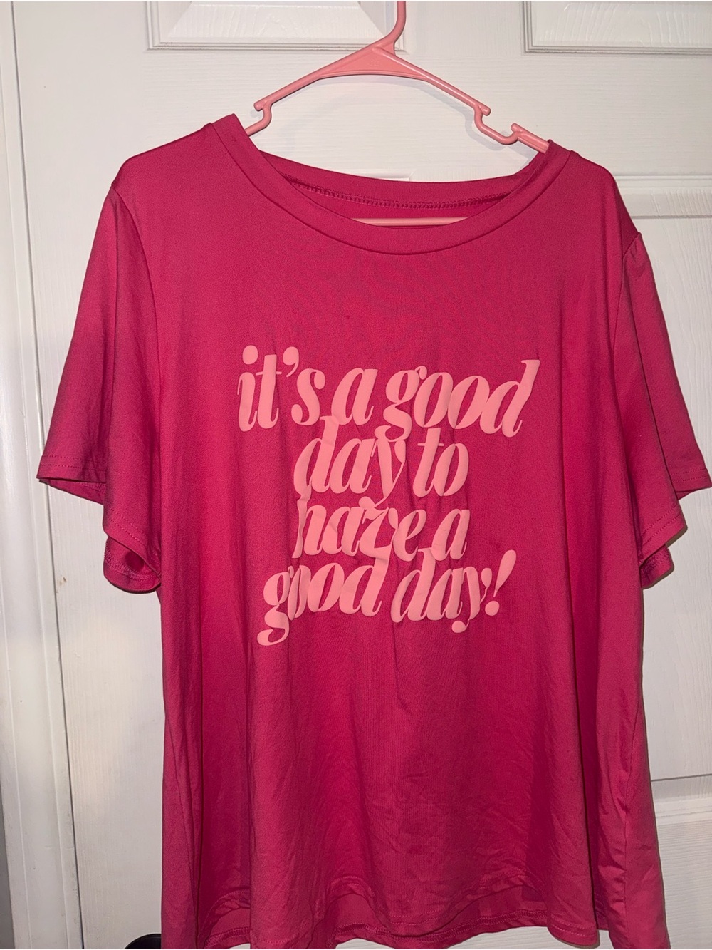 SHEIN Pink Graphic Curve Tee